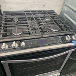 Need Stove? Take It Today Pay Later! Ask For Details 