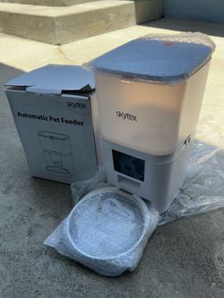 skytex WiFi Cat Feeder - Automatic Pet Food Dispenser for Cats & Dogs - Convenient & Timely Feeding