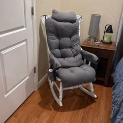 Rocking chair With Gray Cushion. 