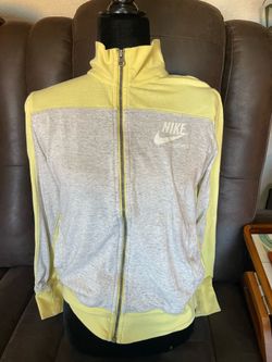 Nice Nike Jacket ✅