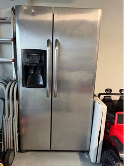 Frigidaire refrigerator for sale