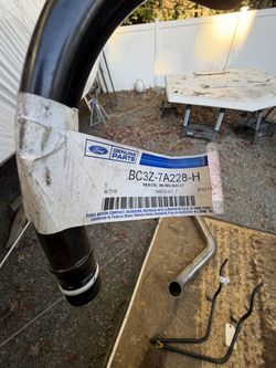 Ford BC3Z-7A228-H transmission filler tube F-350/F-450/F-(contact info removed)-2016