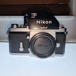 Nikon F Photomic 35mm SLR Camera
