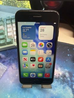 Excellent Apple iphone Se 2nd generation 128gb Black( Cricket ) 0355