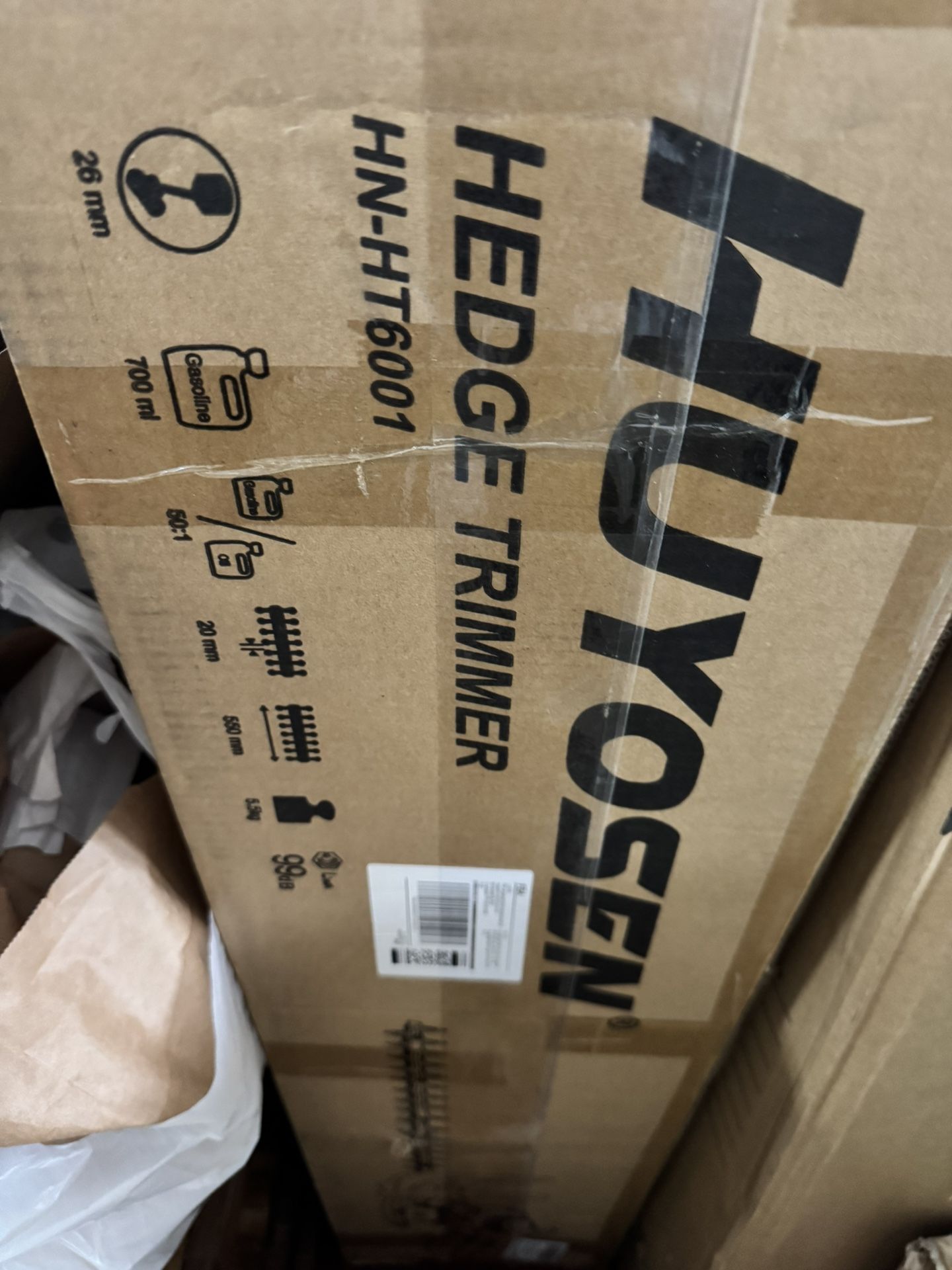 Brand New Hedge Trimmer Just Like How It Showed On Pictures , Never Been Used