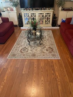 Bradford Collection 5’ x 7’ Ivory Traditional Area Rug – At Home