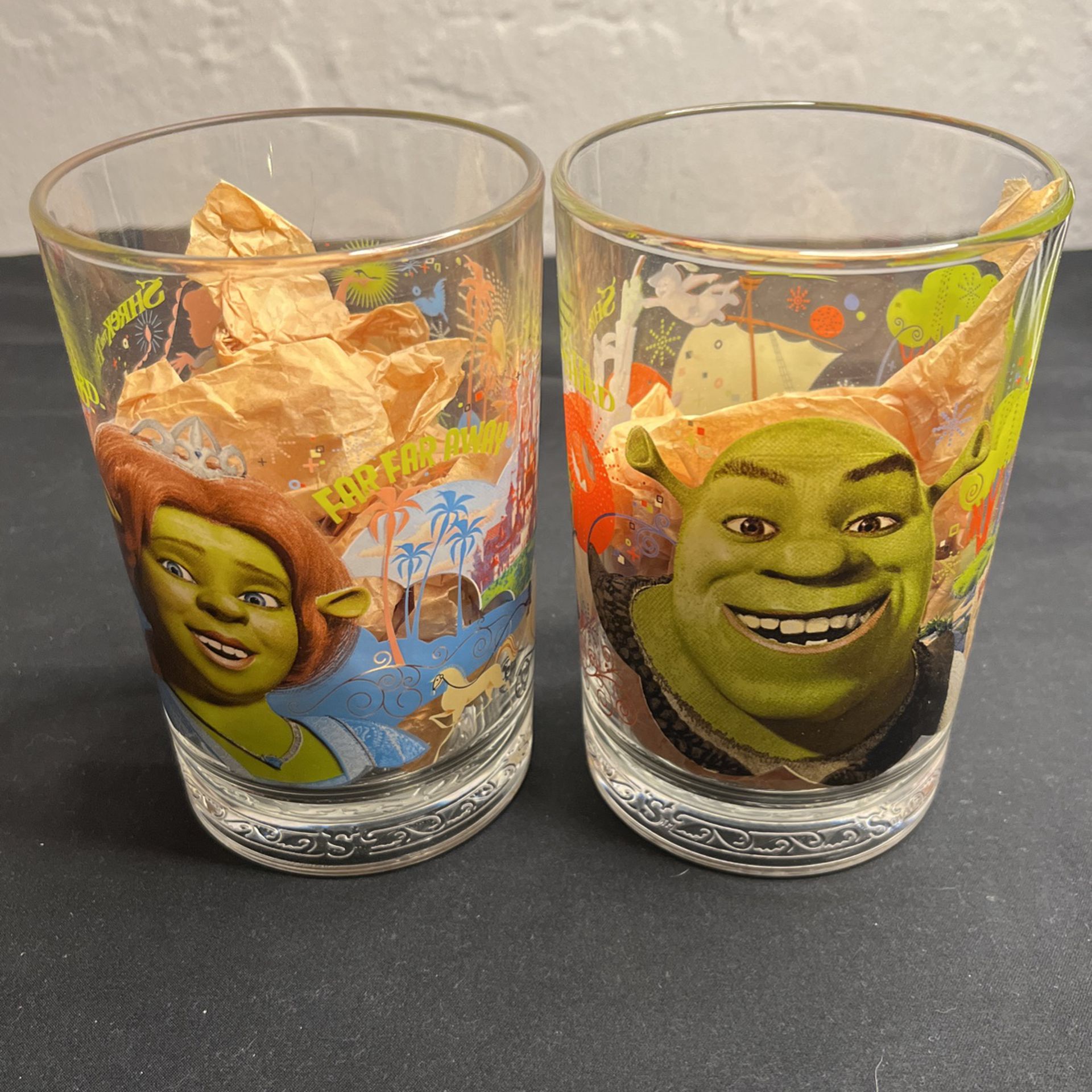Set Of 2 McDonalds + Dreamworks Shrek Drinking Glasses