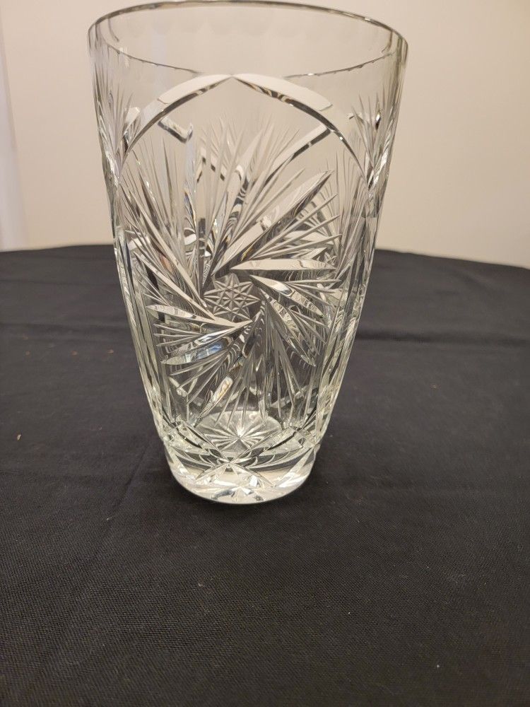Hobstar/Pinwheel American Brilliant Period Cut Crystal Glass Vase, c. 1(contact info removed)