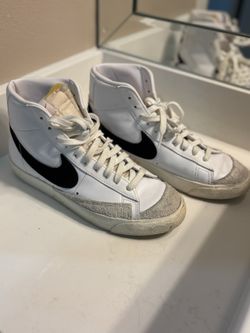 Nike Blazers Women Size 9.5
