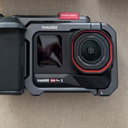 Insta360 Ace Pro 2 
