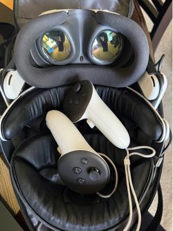 Meta Quest 3 512GB Bundle + BOBOVR S3 Pro + Case