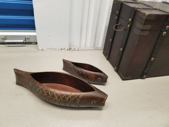 2 Solid wood fish serving bowls