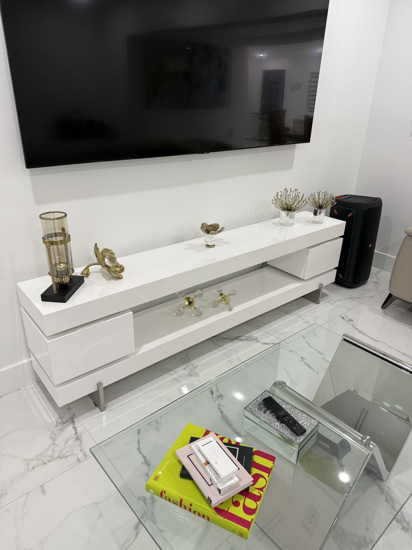 Estante TV del Dorado