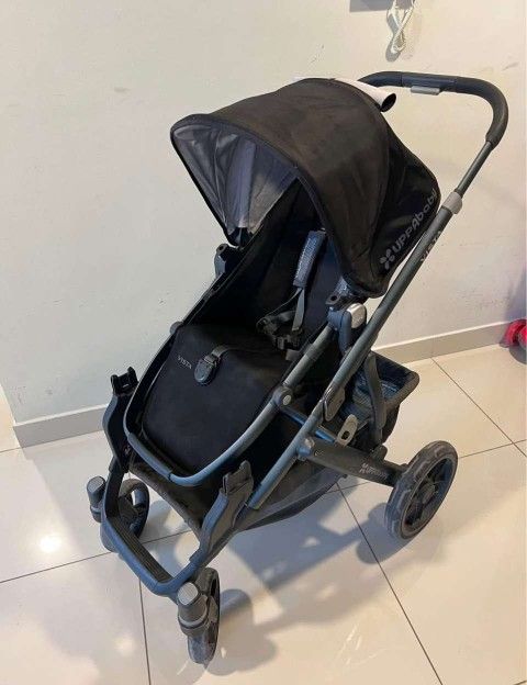 UPPABABY-VISTA-ADJUSTABLE-STROLLER