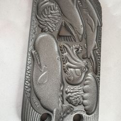 Vintage Wilton Double-Sided Cast Iron Sea Creatures Mold (1989)