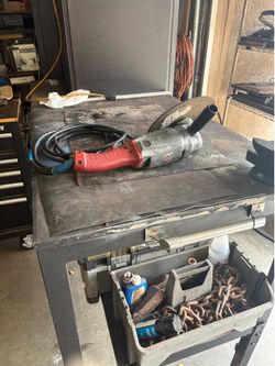 Heavy duty Milwaukee grinder.