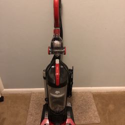 New Dirt Devil Power XL Vacuum 