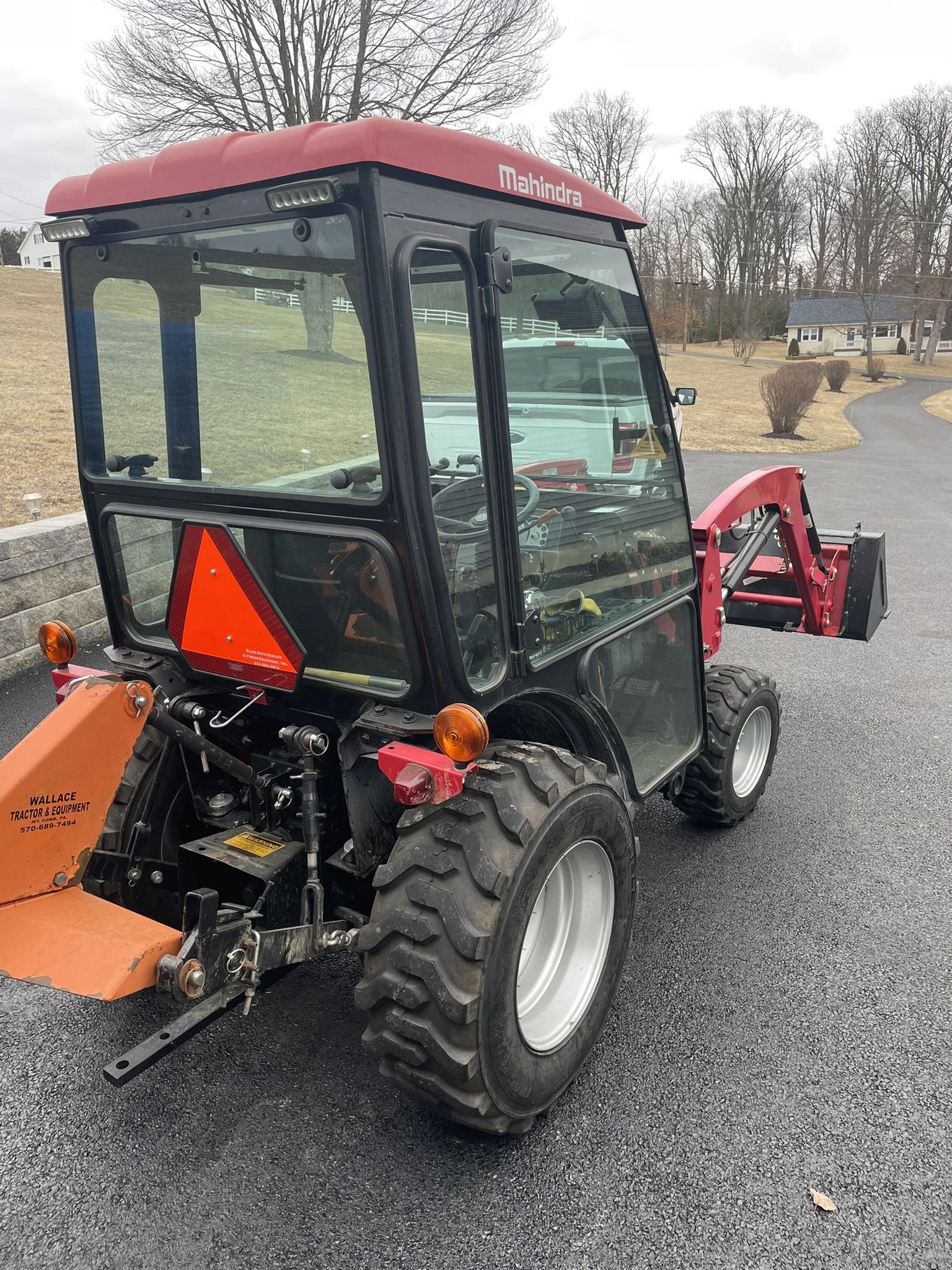 Mahindra Max26