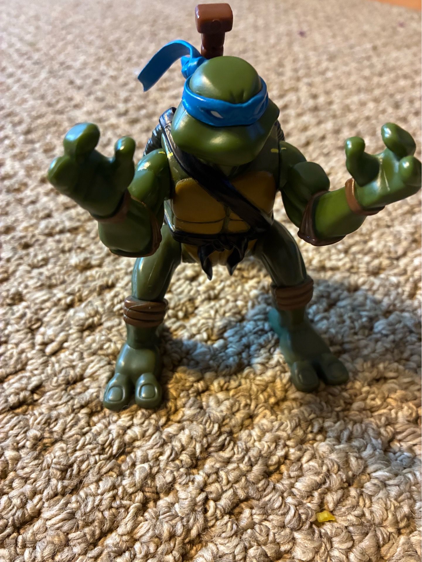 2004 Leonardo Back Flip action figure