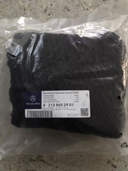 1/3 New Genuine Mercedes Benz Luggage Trunk Cargo Net A213 860 29 01 E550 E C S