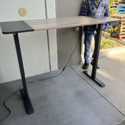 New In Box Heavy Duty 63x24 Inch Table Automatic Standing Rising Desk Height Adjustable From 28 To 46 Inches Tallest 