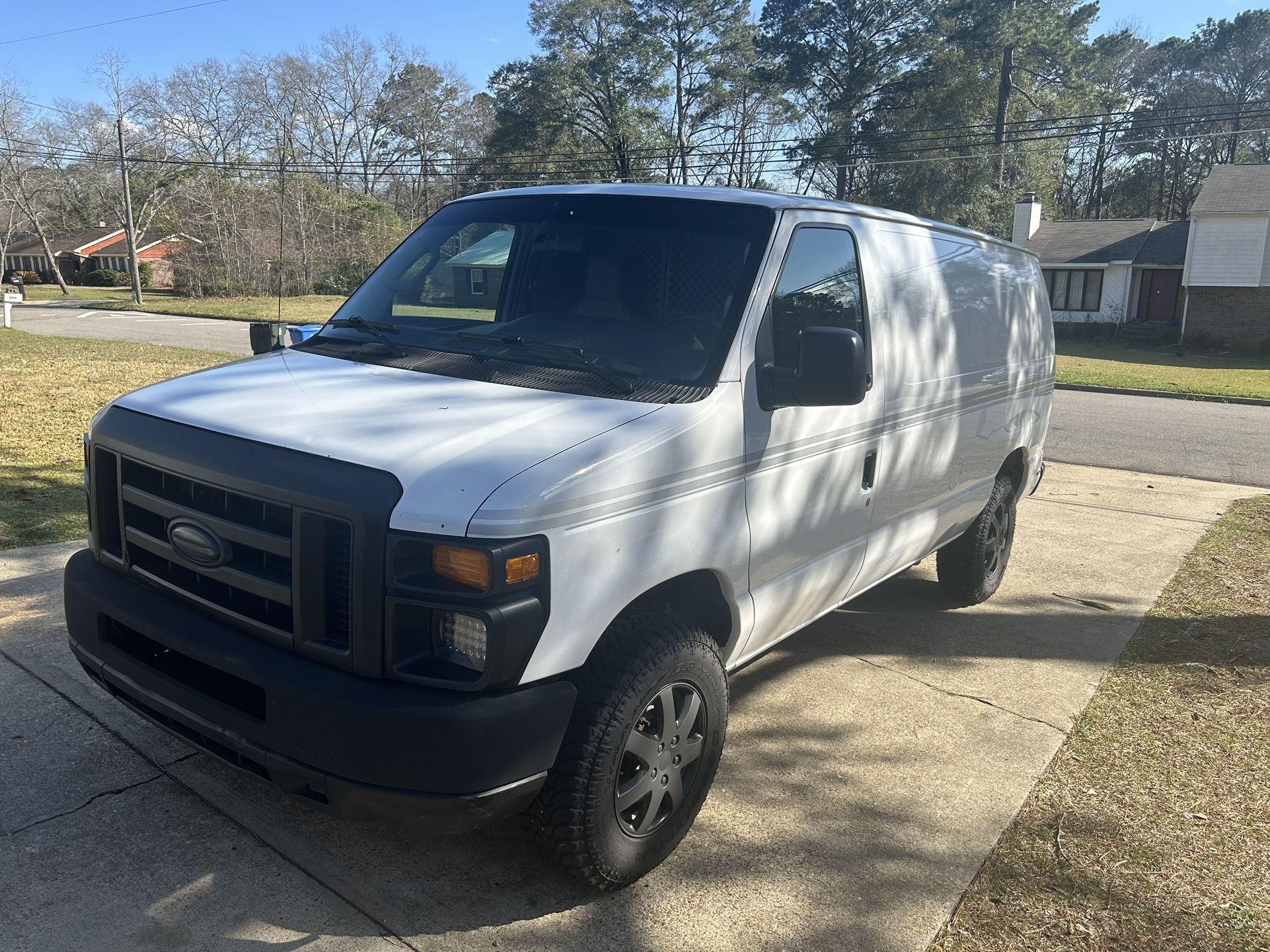 2014 Ford E-250