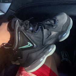 Lebron 19s store