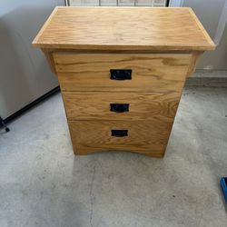 3 Drawer Oak Dresser 31”x28”