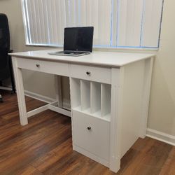 Walker Edison Clara White Office Desk