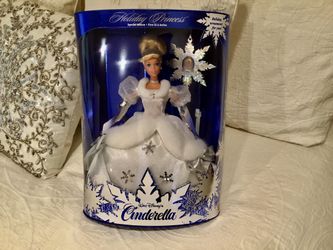 Holiday Princess Cinderella Barbie 