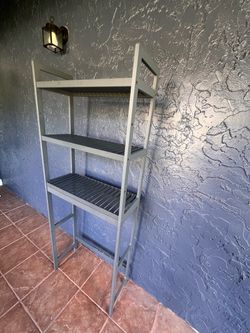 Bathroom shelf