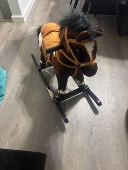 Horse toy