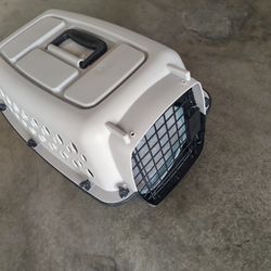 Cage 