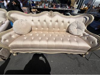 Michael Amini Sofas