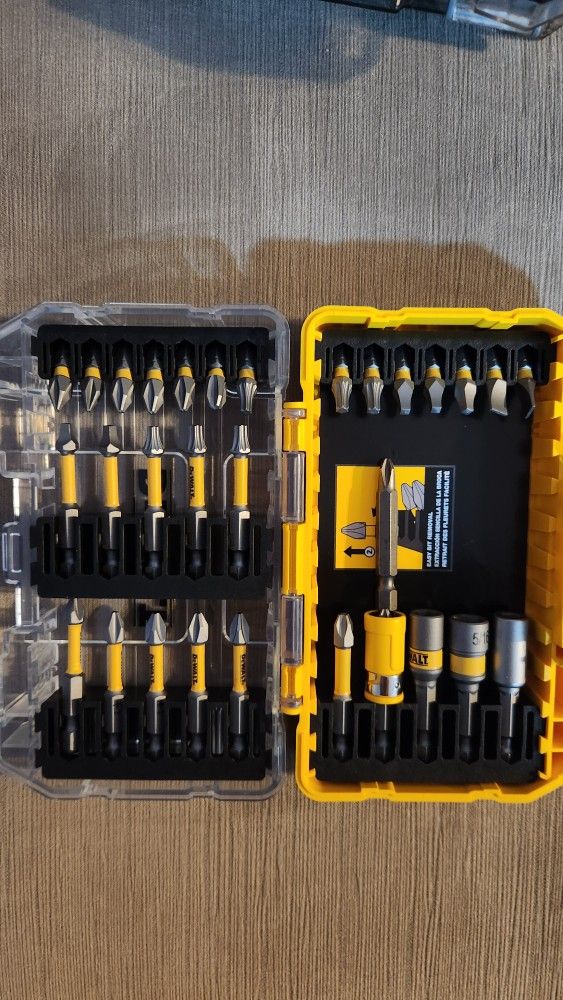 Dewalt Maxfit 30pc  Magnetic Impact Bit Set 