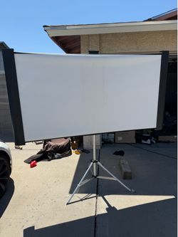 Epson 80” portable projector screen 16:9 ratio