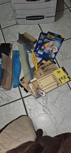Assorted home fixer uppers
