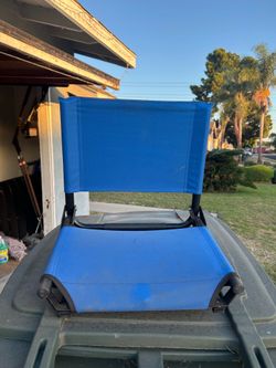 Stadium seat