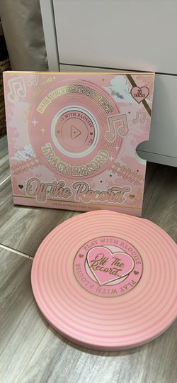 PLouise Makeup Palette 