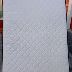 Queen Mattress/Box Spring 