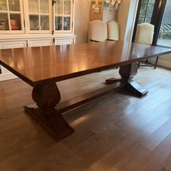 Restoration Hardware Dining Table And 6 Chairs 