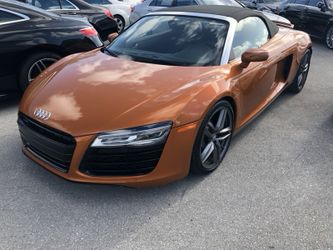 2015 AUDI R8 convertible