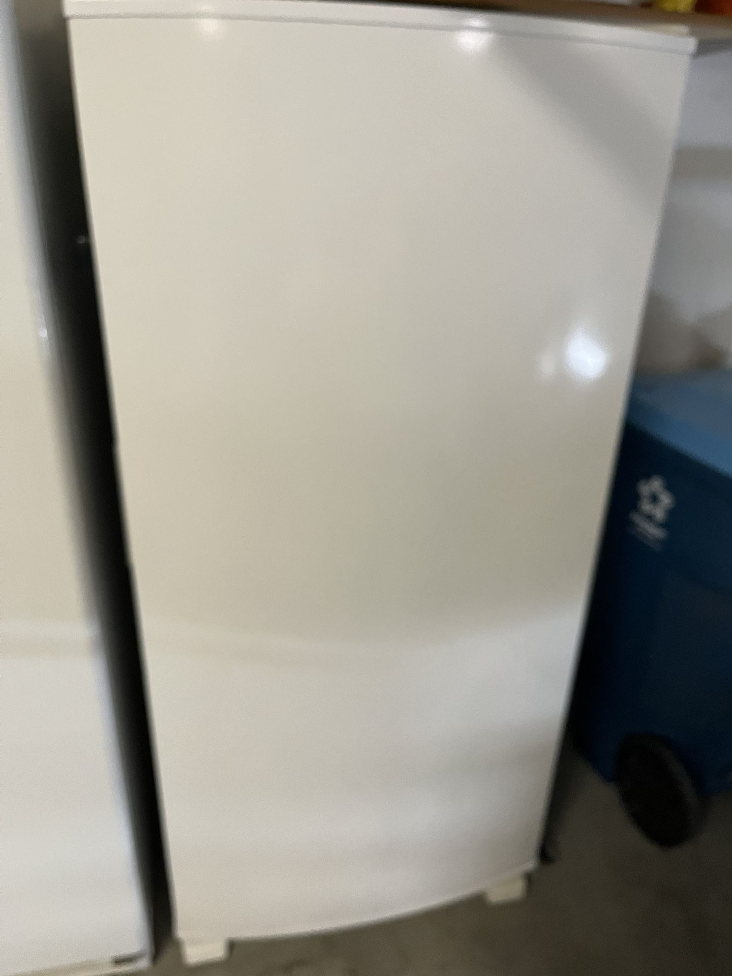 17.7 cu. ft. Upright Freezer