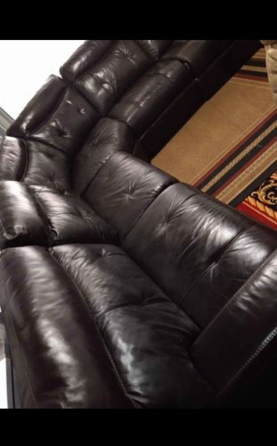 SECTIONAL GENUINE LEATHER RECLINER ELECTRIC BLACK COLOR.. DELIVERY ✅💥🚚 DELIVERY SERVICE AVAILABLE ✅💥🚚