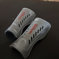 Wilson Shin Guards. Small