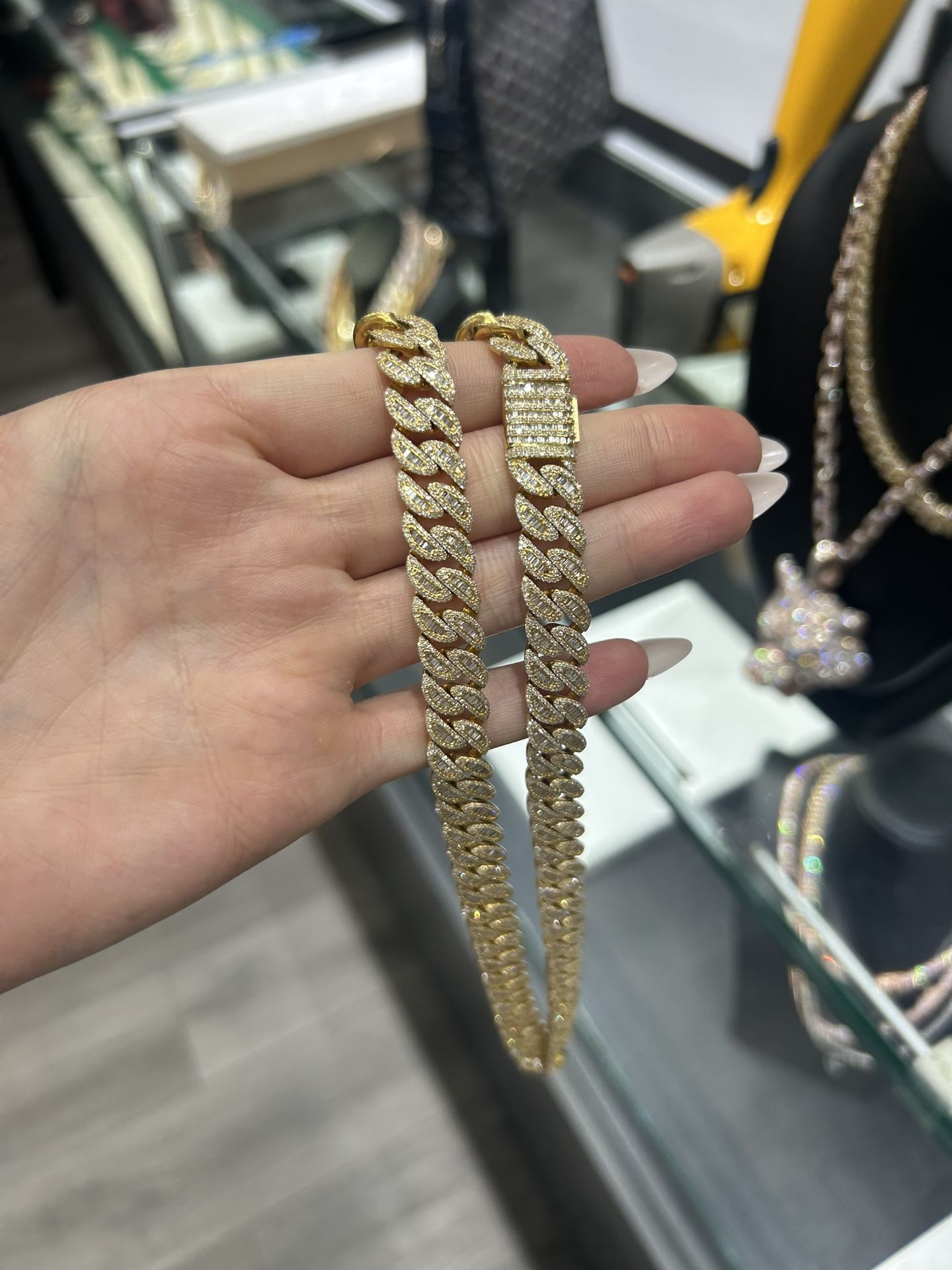 14kt gold Cuban Chain 98 grams Diamonds 