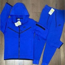 Blue Nike Tech Set