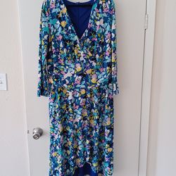 Ladies Dress (Size 16W)