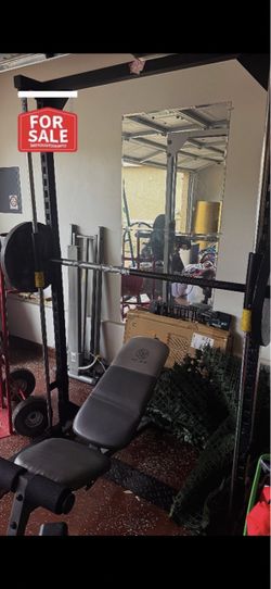 SMITH MACHINE with bench. UNIVERSAL PLATES