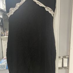 Black nightgown